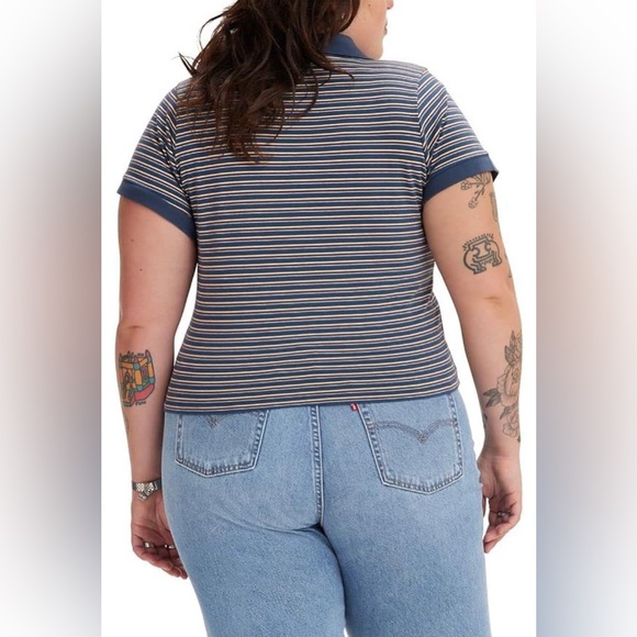 Levi’s cropped polo T-shirt (XL) - Picture 6 of 10